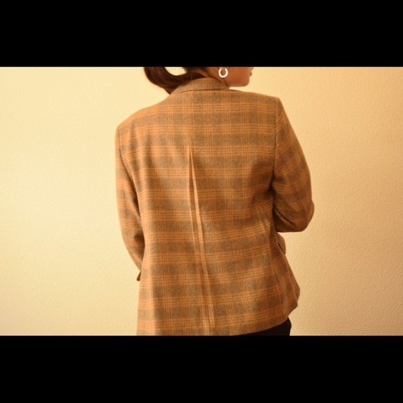 NORDSTROM LADY CAMBRIDGE BLAZER✨ - Picture 5 of 5